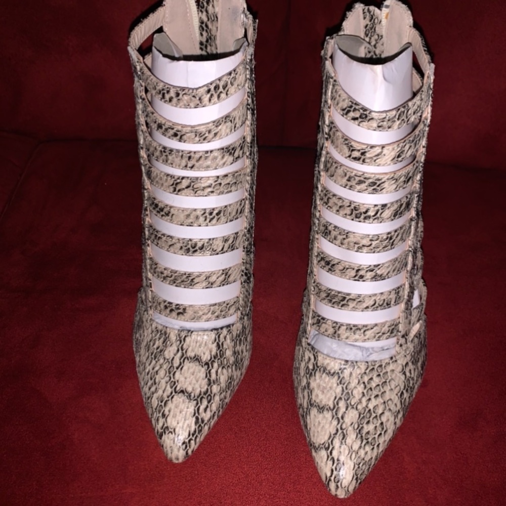 Python Print Heels - image 1